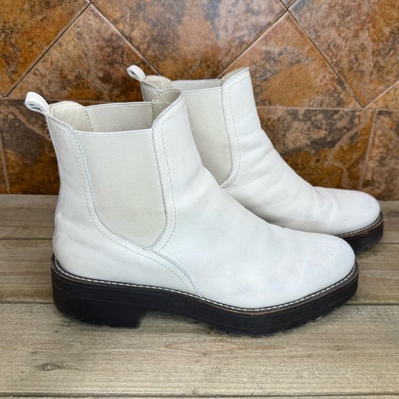 Sam Edelman Justina Boots - Picture 2 of 9